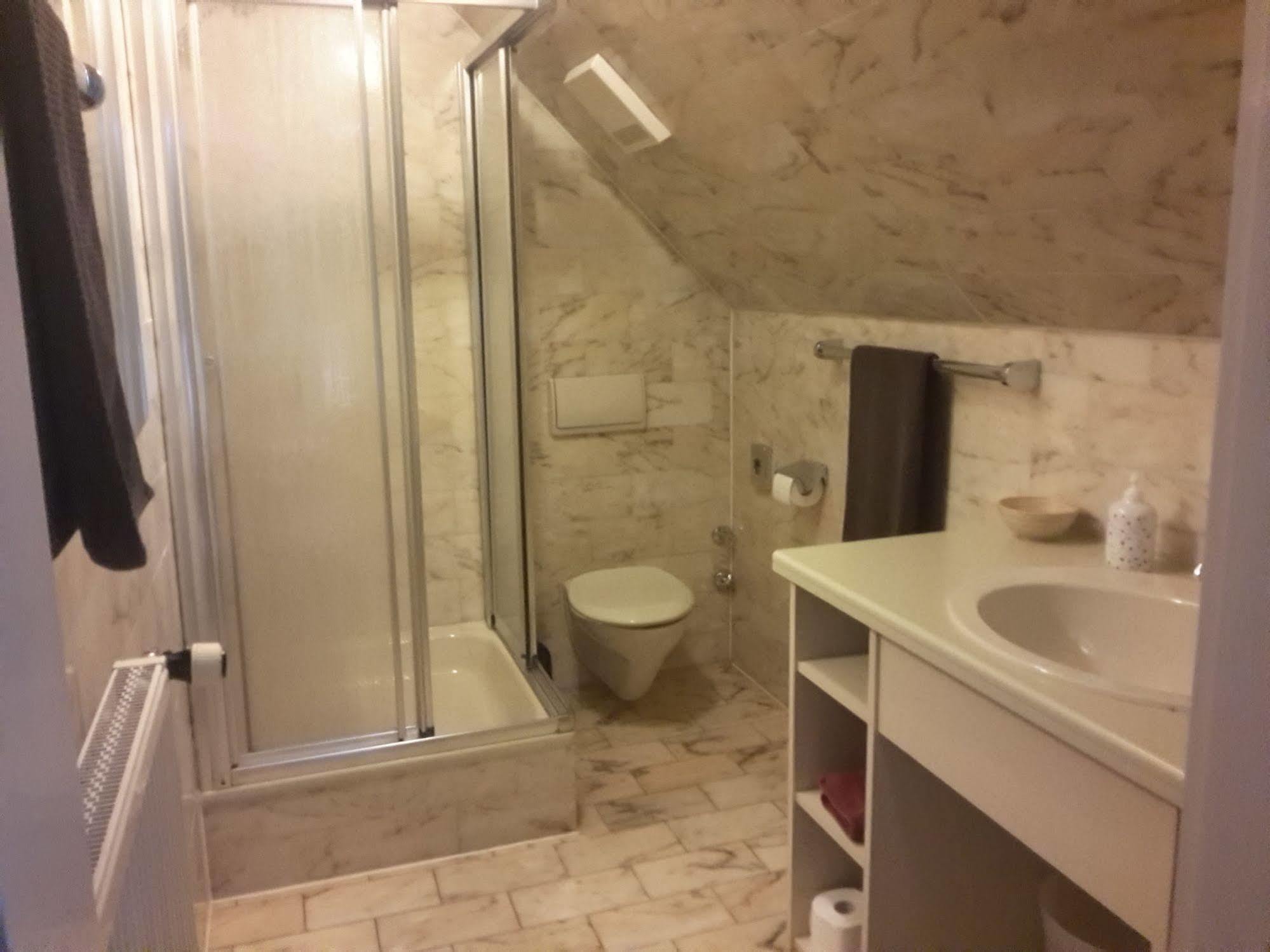 Hotel Zum Schwanen Leimen  Bagian luar foto